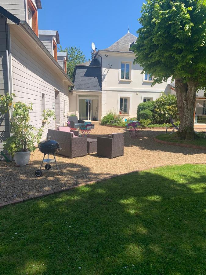 Le Petit Manoir Bed and Breakfast Farceaux Buitenkant foto